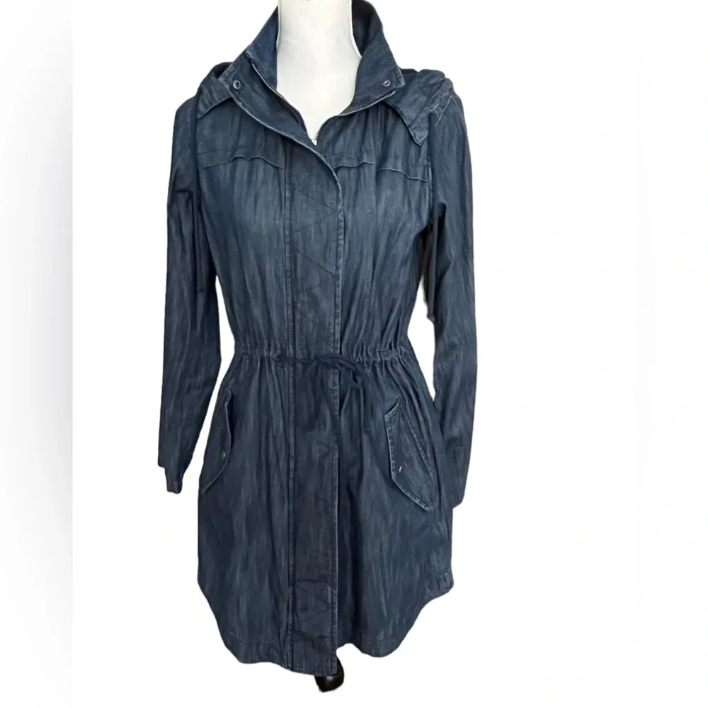 Old Navy Denim Chambray Jacket Lightweight Jean XS Long Blue Unlined Hood Zip